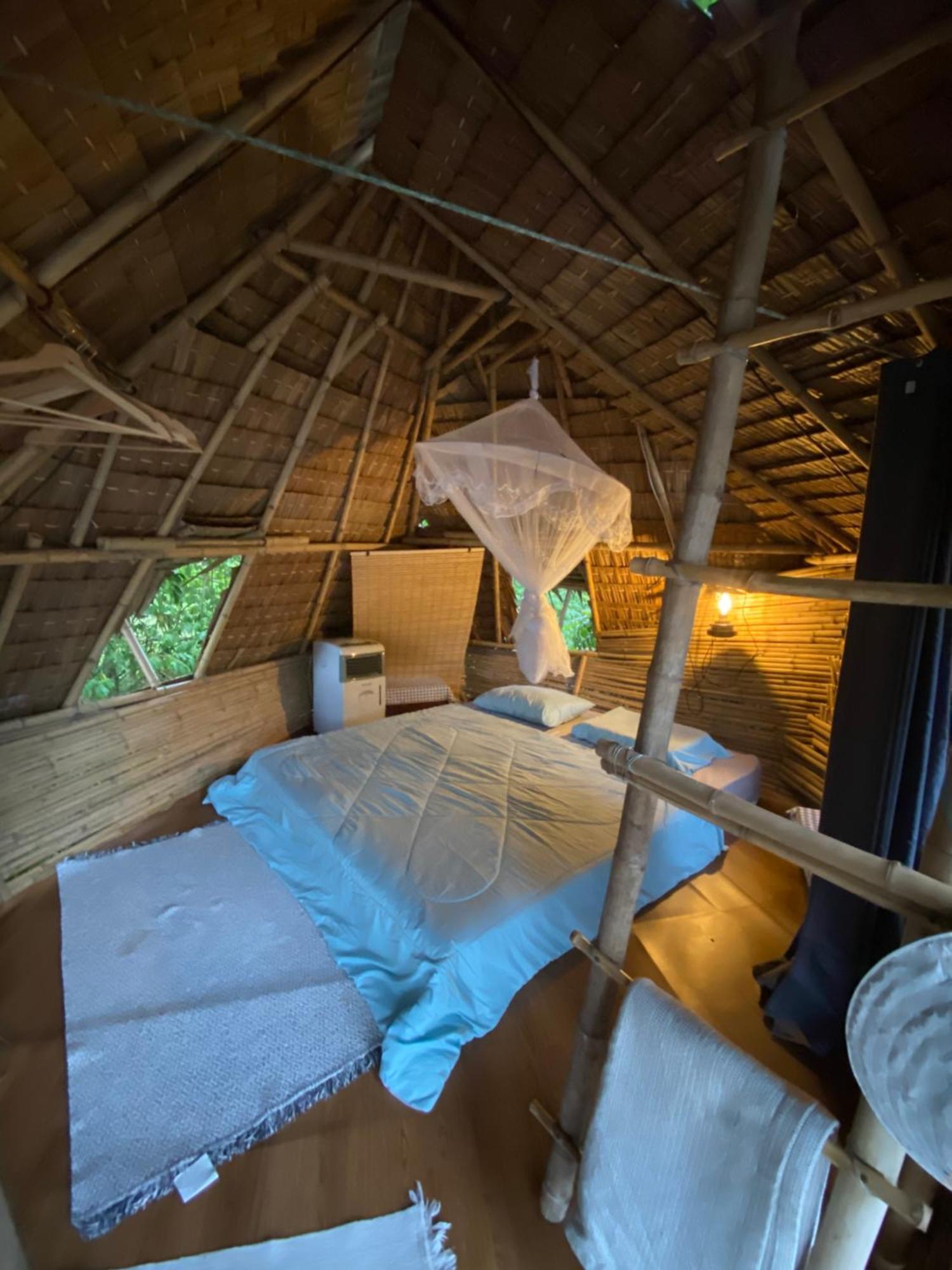 Royal Mountain Hut Hotel Ratchaburi Екстериор снимка