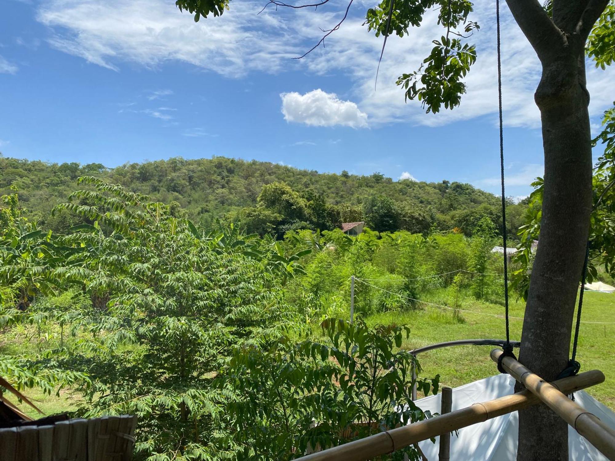 Royal Mountain Hut Hotel Ratchaburi Екстериор снимка